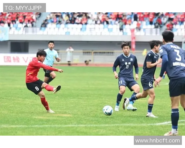 重庆篮球队以78分领跑精英赛积分榜展现强劲实力与团队合作精神