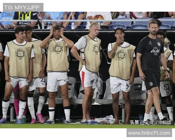 足球明星黑历史大揭秘那些曾经辉煌却惨遭滑铁卢的球员们